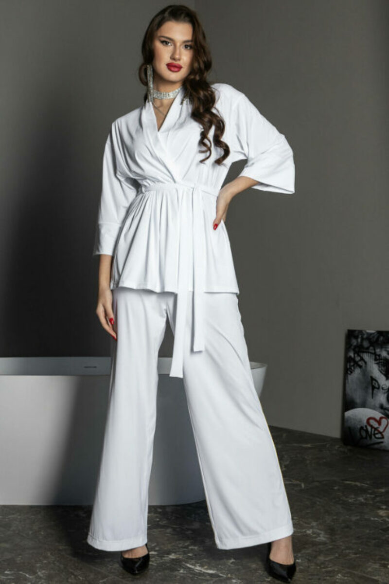 Комплект Loungewear "White Elegance" — халат і брюки