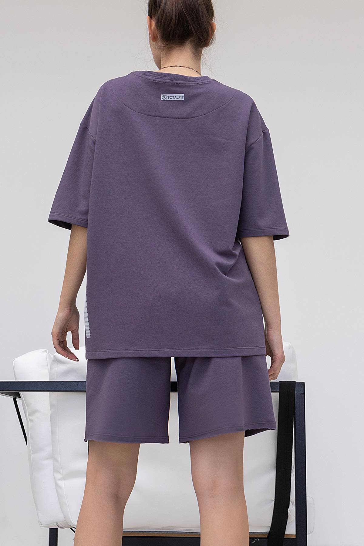 Жіноча футболка OVERSIZE TOTALFIT D5-LD61