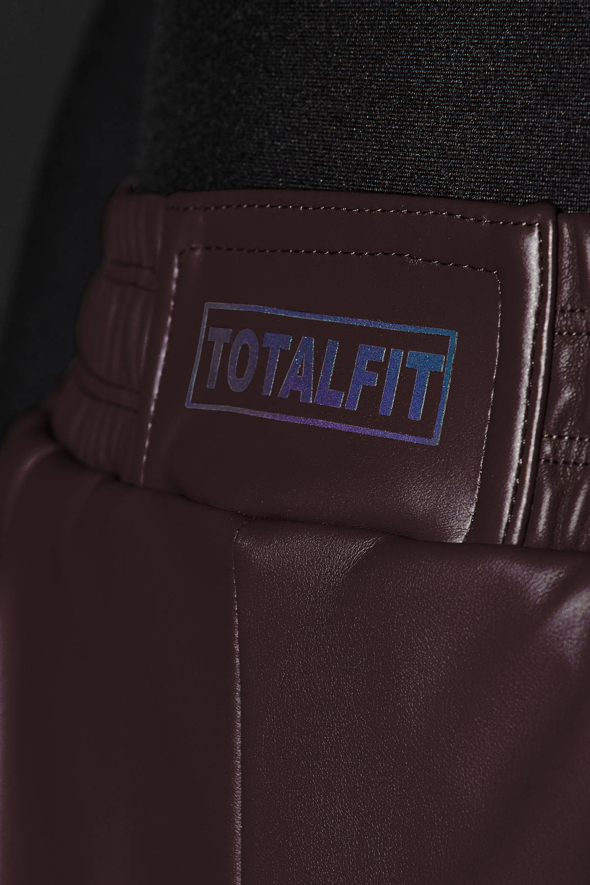 Шкіряні шорти TOTALFIT H23-K60