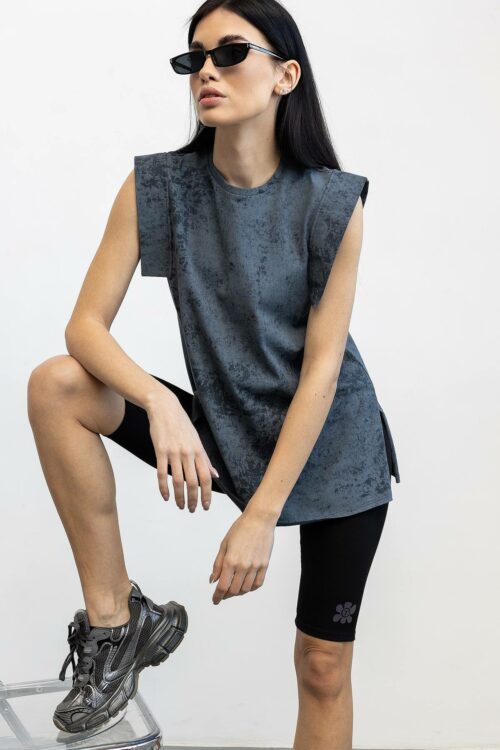 Футболка з декоративними "крильцями" TOTALFIT Urban Eclipse D8-KHP159