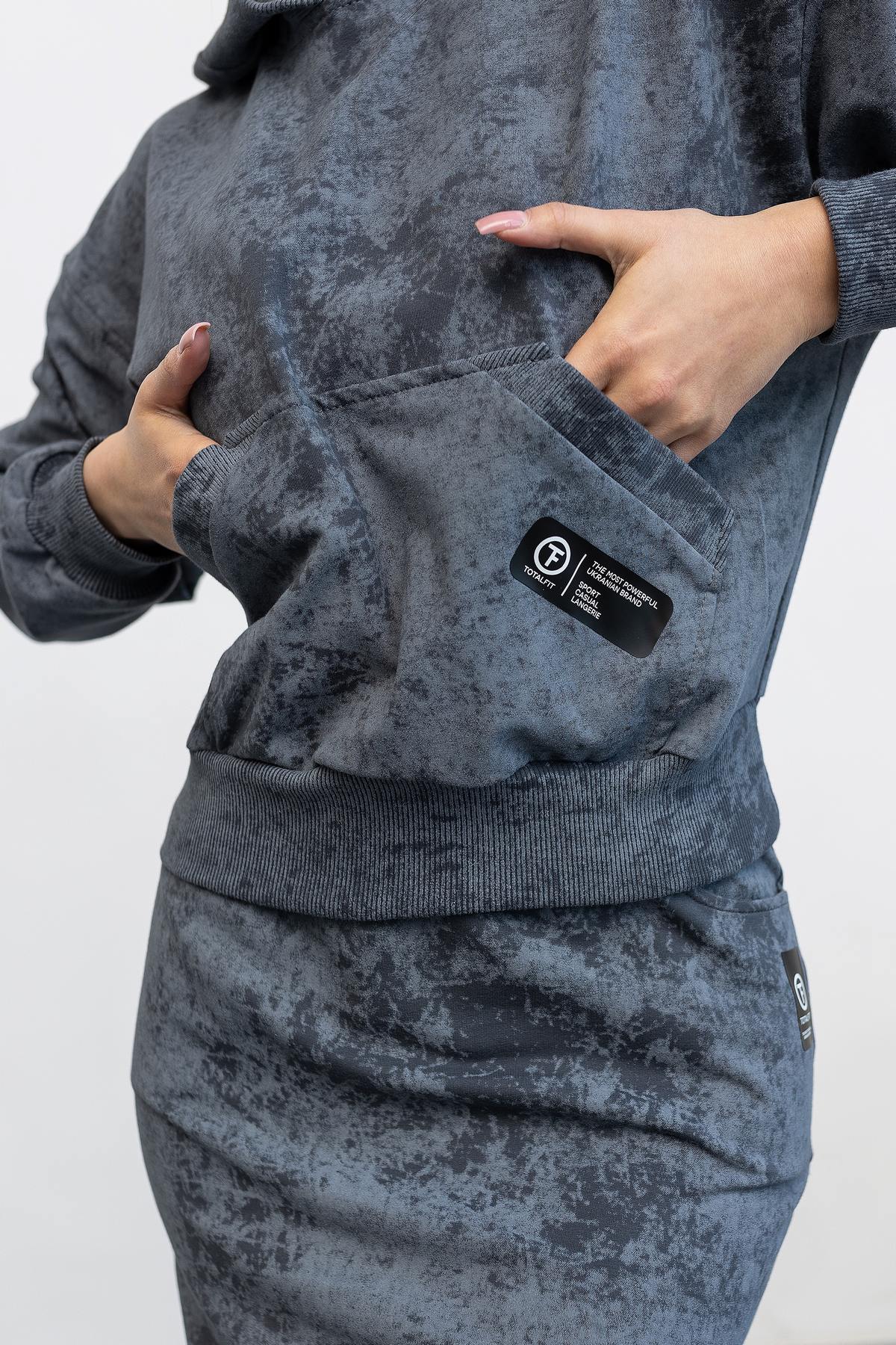 Жіноче худі TOTALFIT Urban Eclipse A21-LDP159