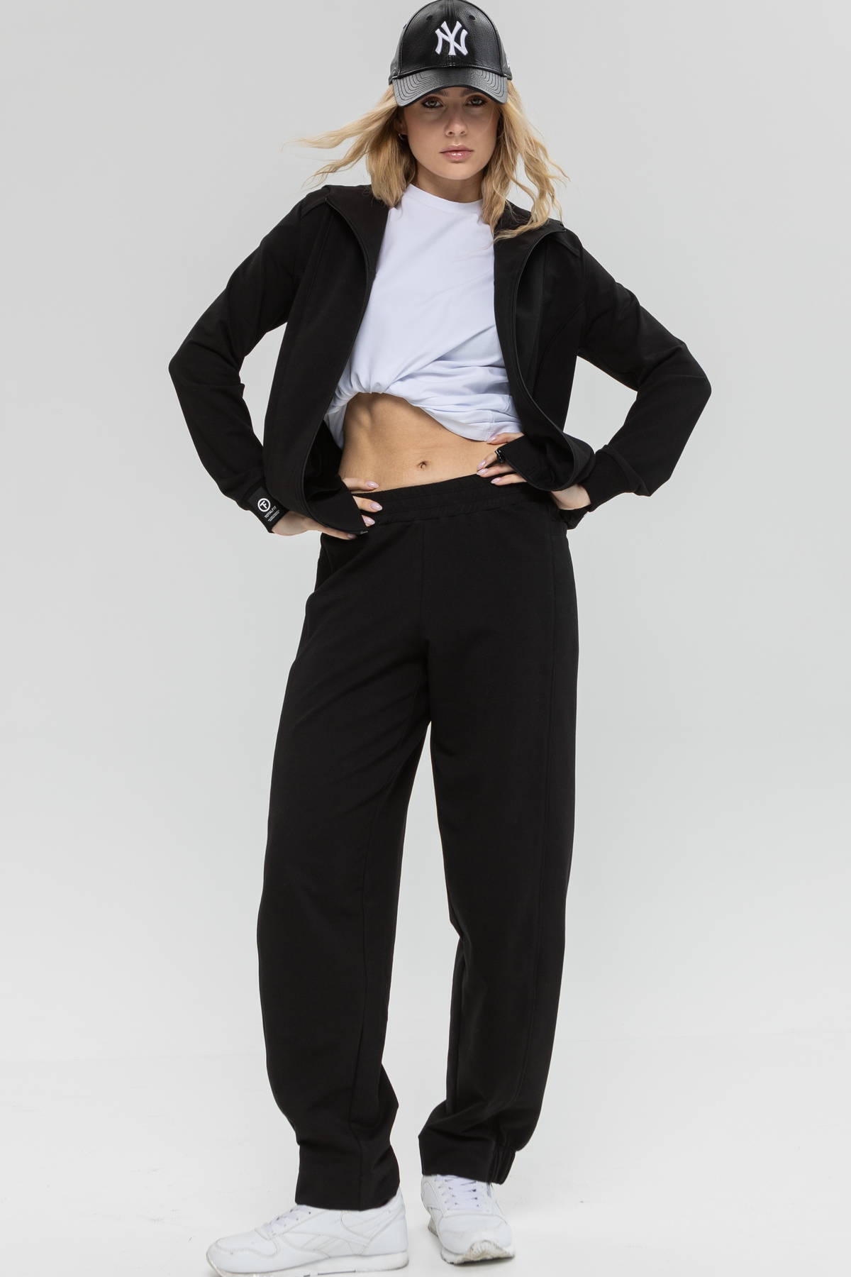 Жіночий демісезонний спортивний костюм із бавовни TOTALFIT Baggy SET16-LD10