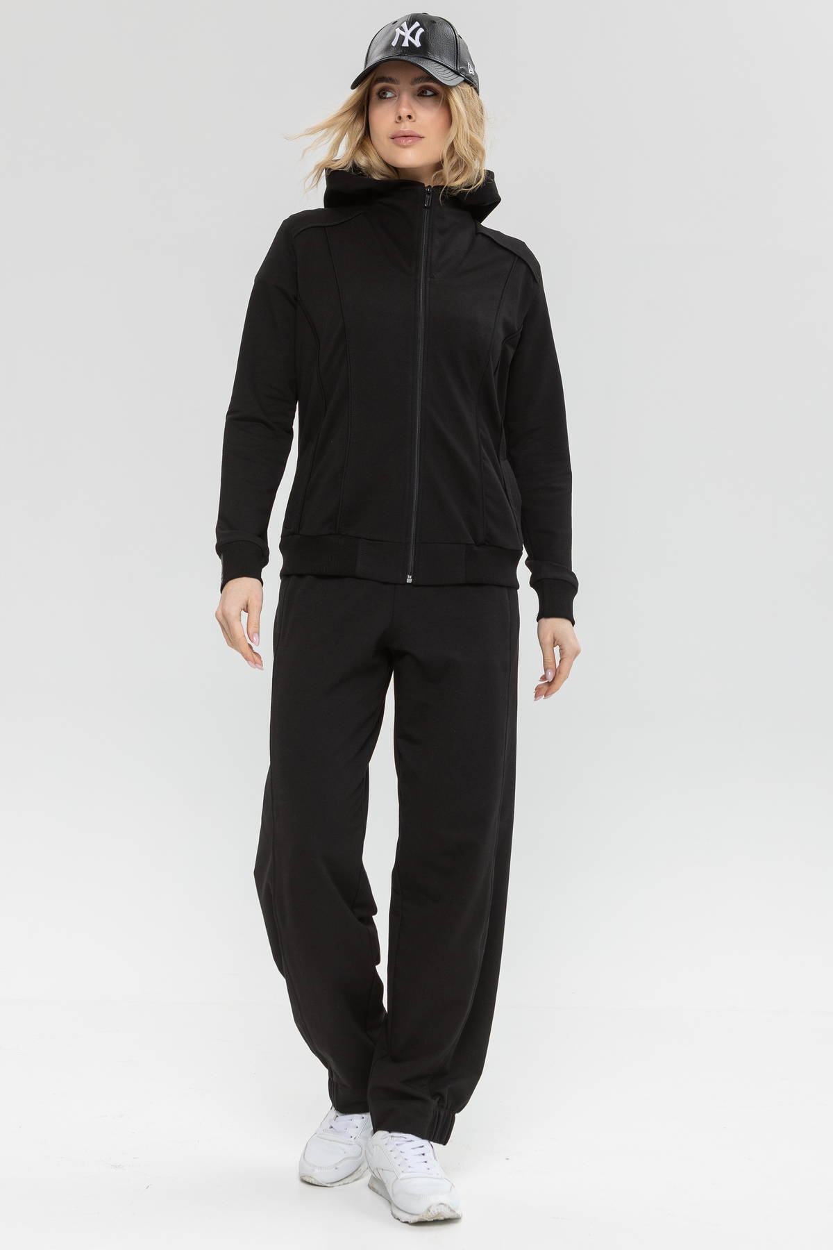 Жіночий демісезонний спортивний костюм із бавовни TOTALFIT Baggy SET16-LD10