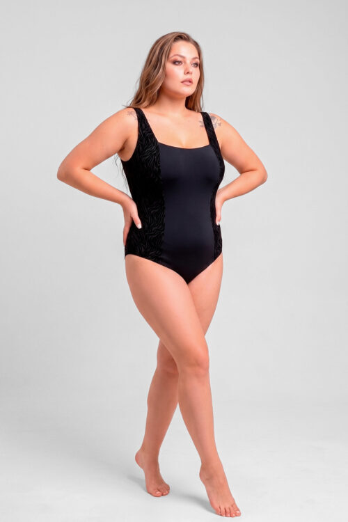 Суцільний купальник plus-size TOTALFIT KS17-TZ10