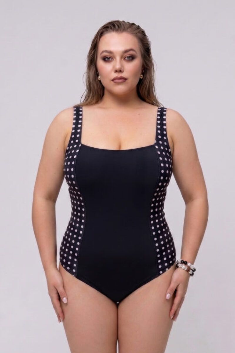 Суцільний купальник plus-size